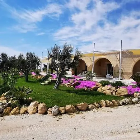 Masseria A Libeccio Maruggio Exterior photo