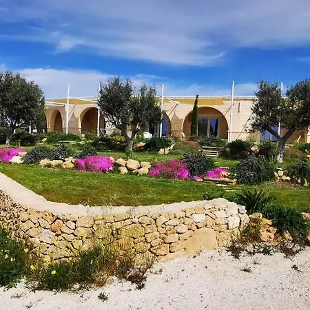 Masseria A Libeccio Maruggio Exterior photo