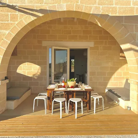 Masseria A Libeccio Maruggio Exterior photo